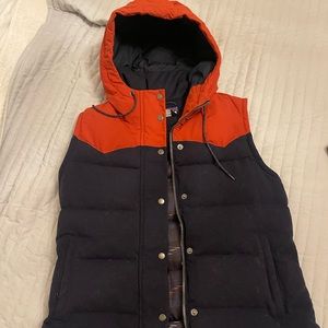 Patagonia puffy vest